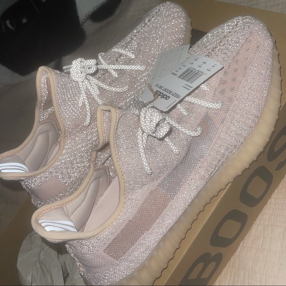 BRAND NEW YEEZYS! main image 7
